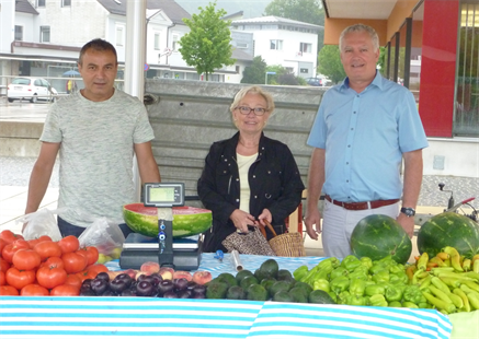 Foto für Wochenmarkt in Molln – Jeden Montag Obst und Gemüse aus Griechenland